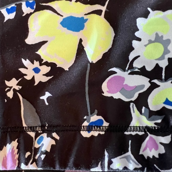 GapFit Sports Bra! - Picture 8 of 8